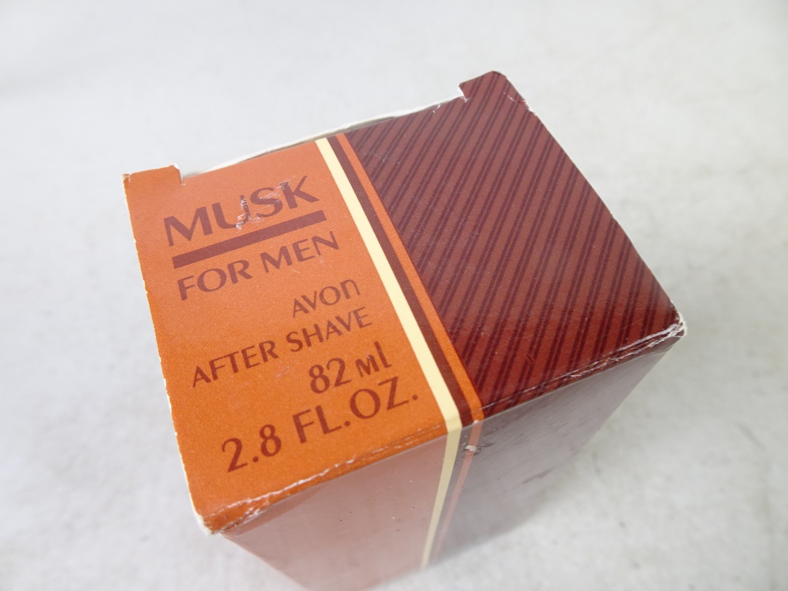 Avon MUSK For Men Cologne 2.8 fl oz Splash VINTAGE 1983 NOS Original Retired
