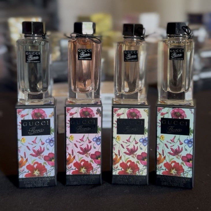 GUCCI Flora Eau de Toilette EDT Size 5 ml set 4 fragancias