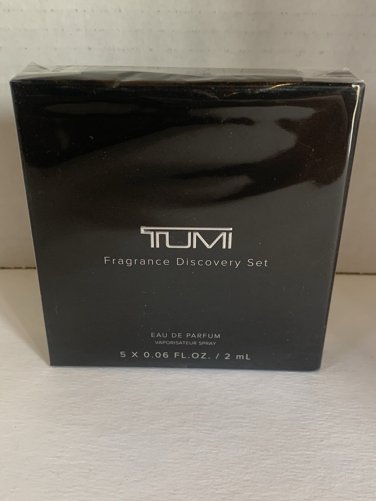 Tumi Discovery Set Men’s EDP 5 X .06 Oz, Total .30 Oz NIB Sealed Travel
