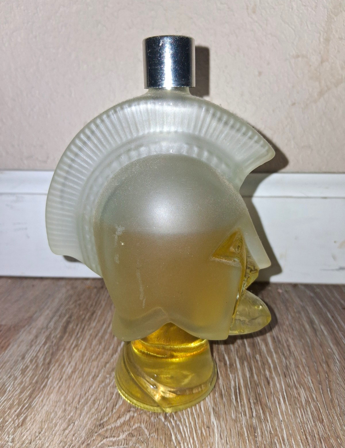 Avon Tribute Eau de Cologne 6 fl oz Figural Helmet/Warrior Head Bottle