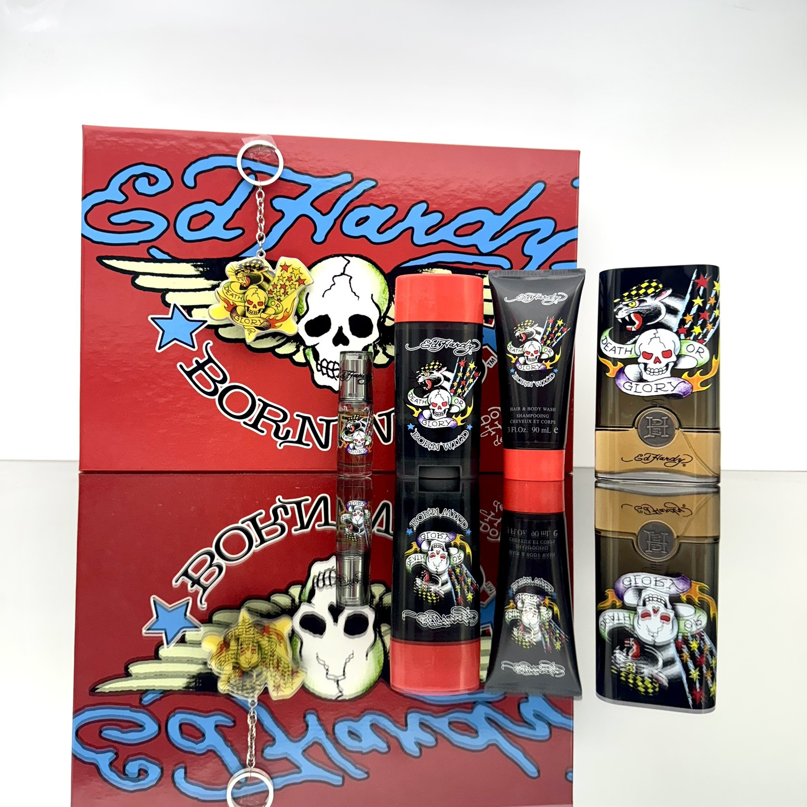 Ed Hardy BORN WILD 5pc Set 3.4oz EDT +3oz B/Wash +78g Deo +7.5ml MINI +k/Chain
