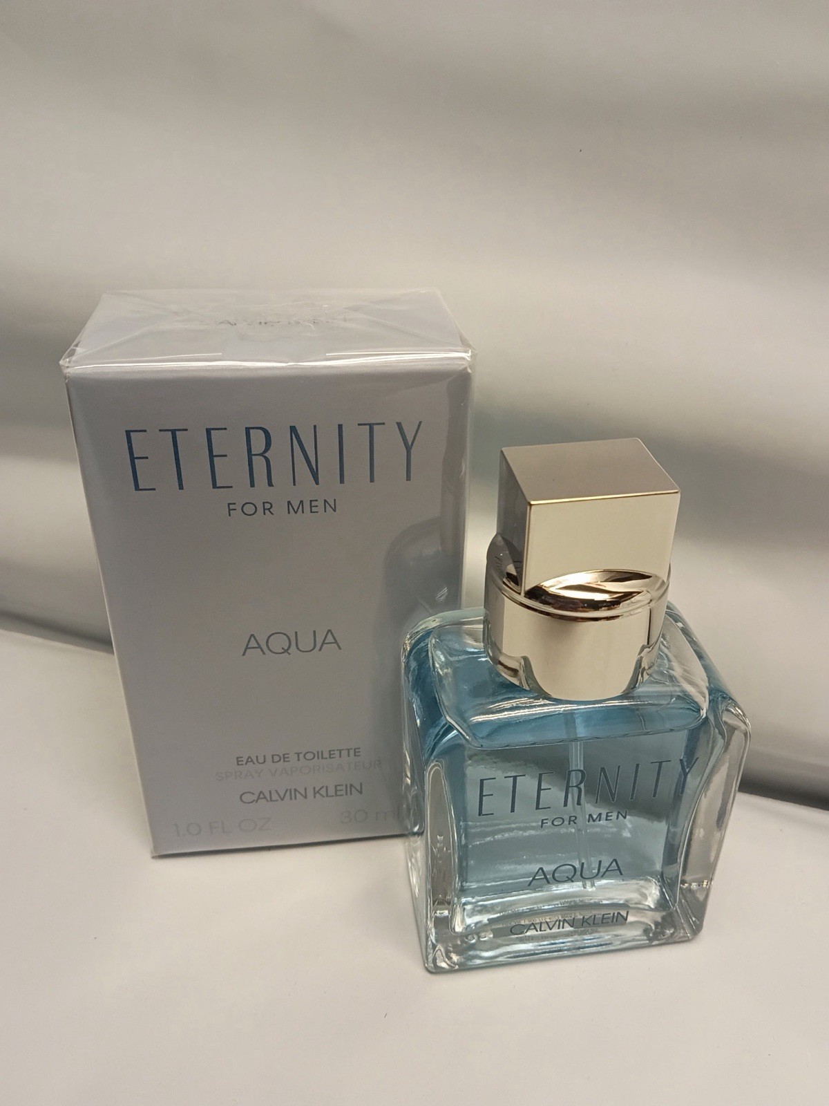 Calvin Klein Eternity Aqua Eau de Toilette Spray 1.0 fl oz / 30ml Regular Size