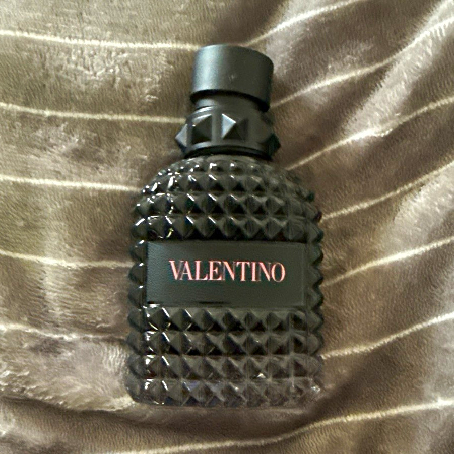 Valentino Valentino Eau de Parfum Intense Spray 50ml 1.7 fl oz | New $130