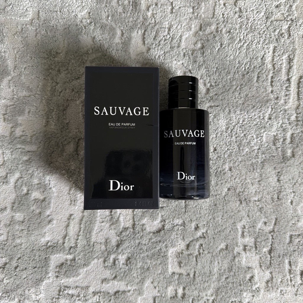 Dior Sauvage Eau de Parfum Natural Spray 100 ml Regular Size Fragrance