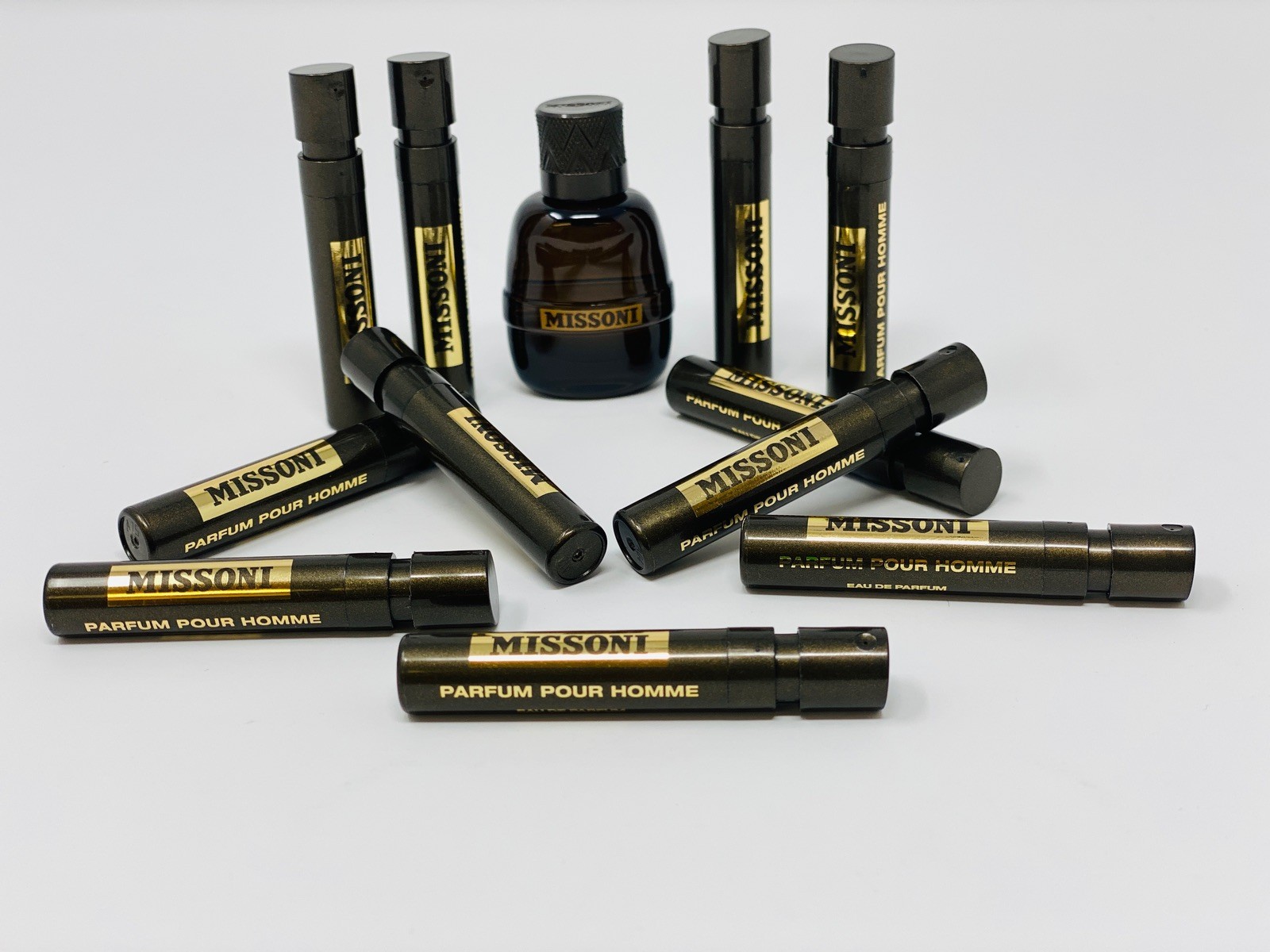 11 pac -1 Missoni Parfum pour HOmme mini & 10 Missoni Travel Spray vials NEW
