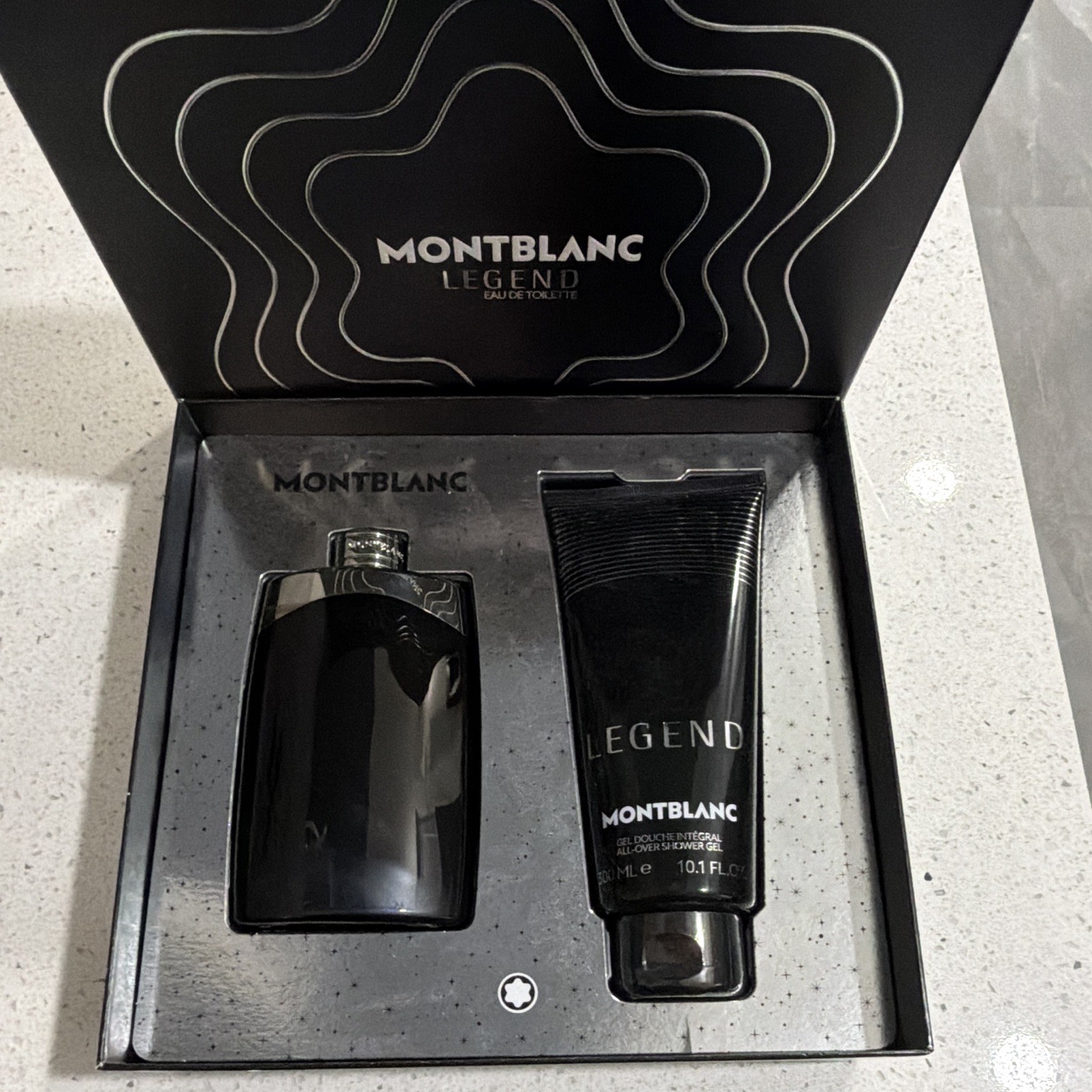 Montblanc Legend Eau de Toilette Spray 6.7 fl oz Gift Set w/ Shower Gel