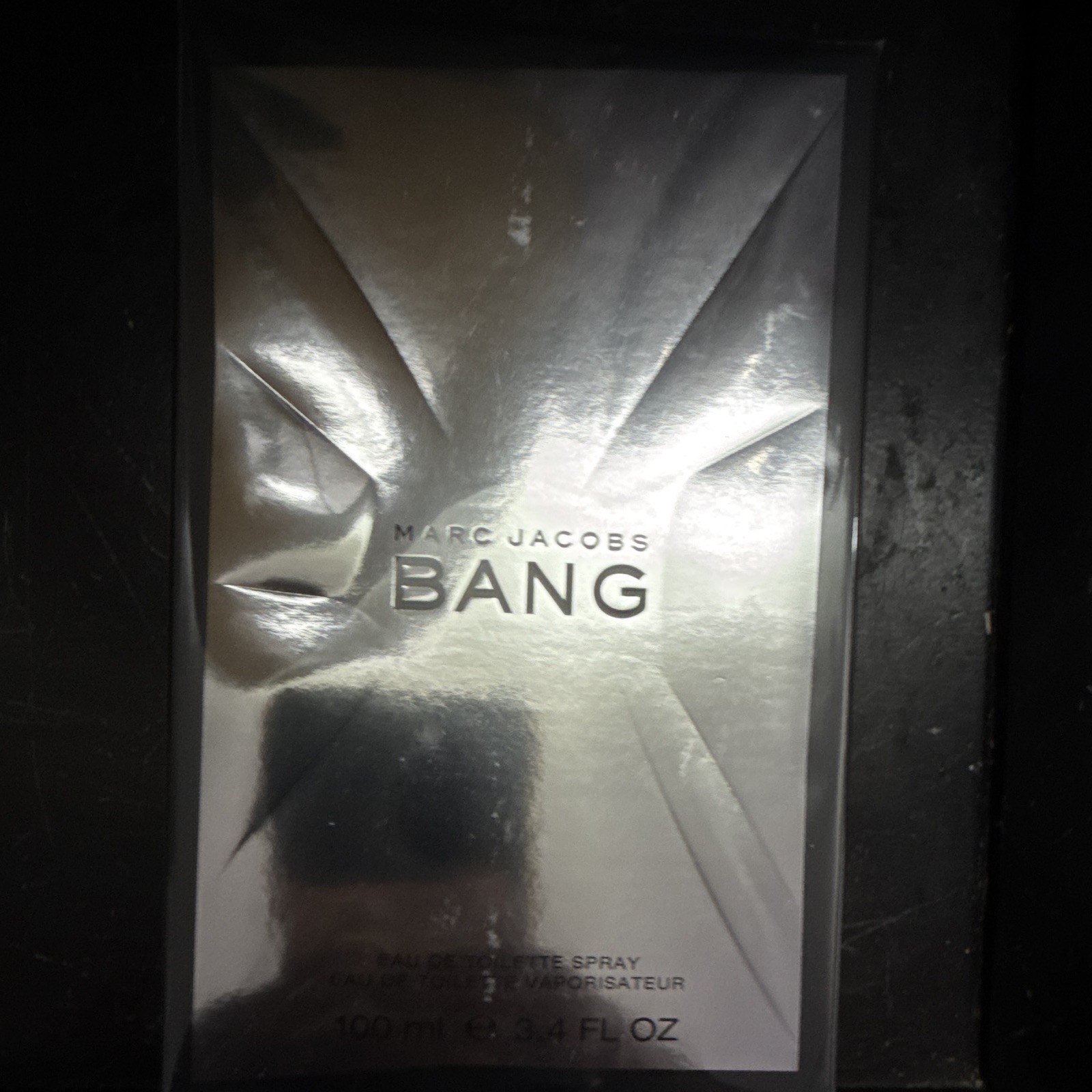 Marc Jacobs Bang Eau de Toilette Spray, Regular Size 3.4 fl oz