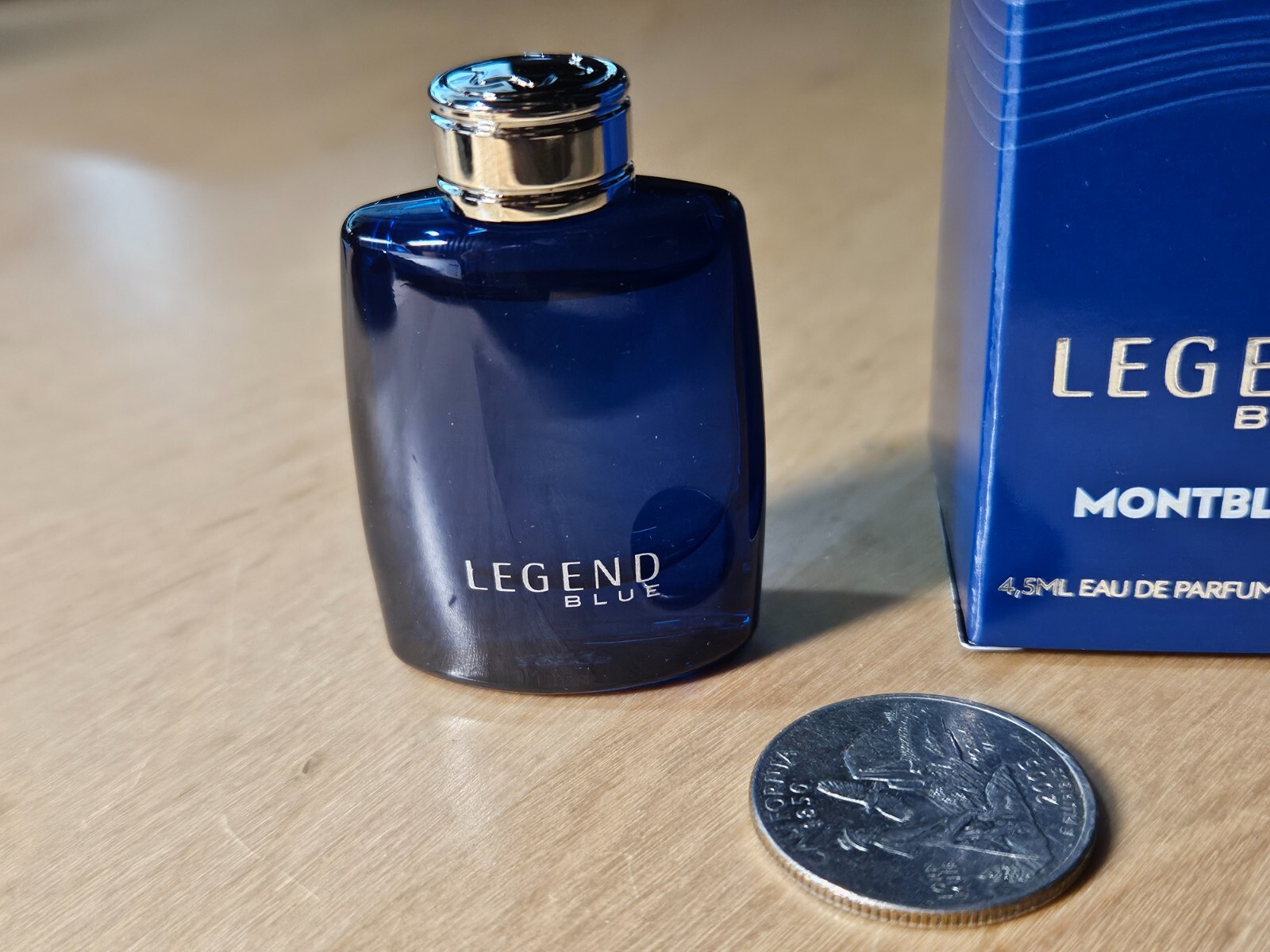 Montblanc LEGEND BLUE Eau De Parfum Miniature Splash 4.5ml/0.15 fl oz #RA-19