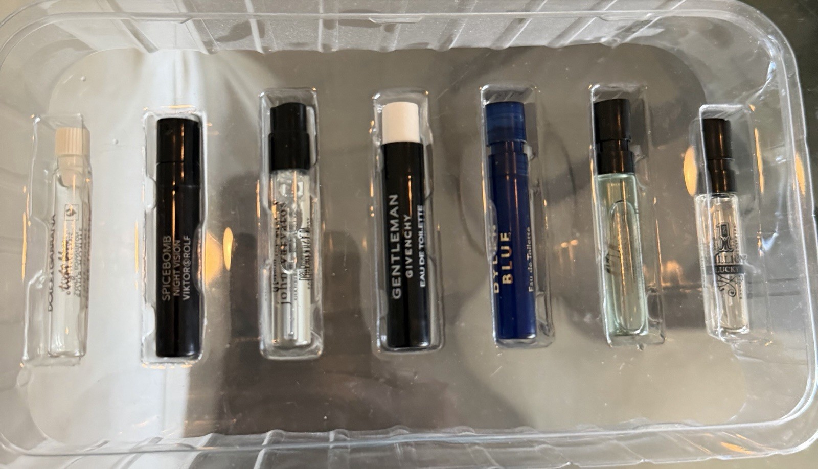 Sephora Favorites Cologne Sampler Men’s Gift Set Spray, 11 Samples 14.8mL
