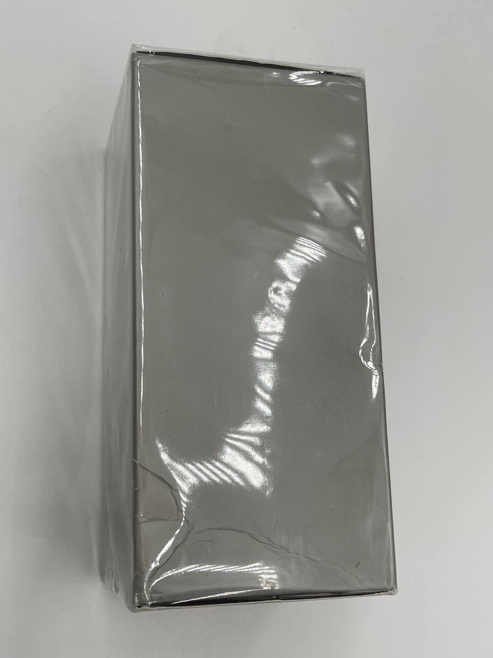 Carolina Herrera 212 NYC Men EDT 200ml 6.8oz Damaged Box Cosmetic Defect