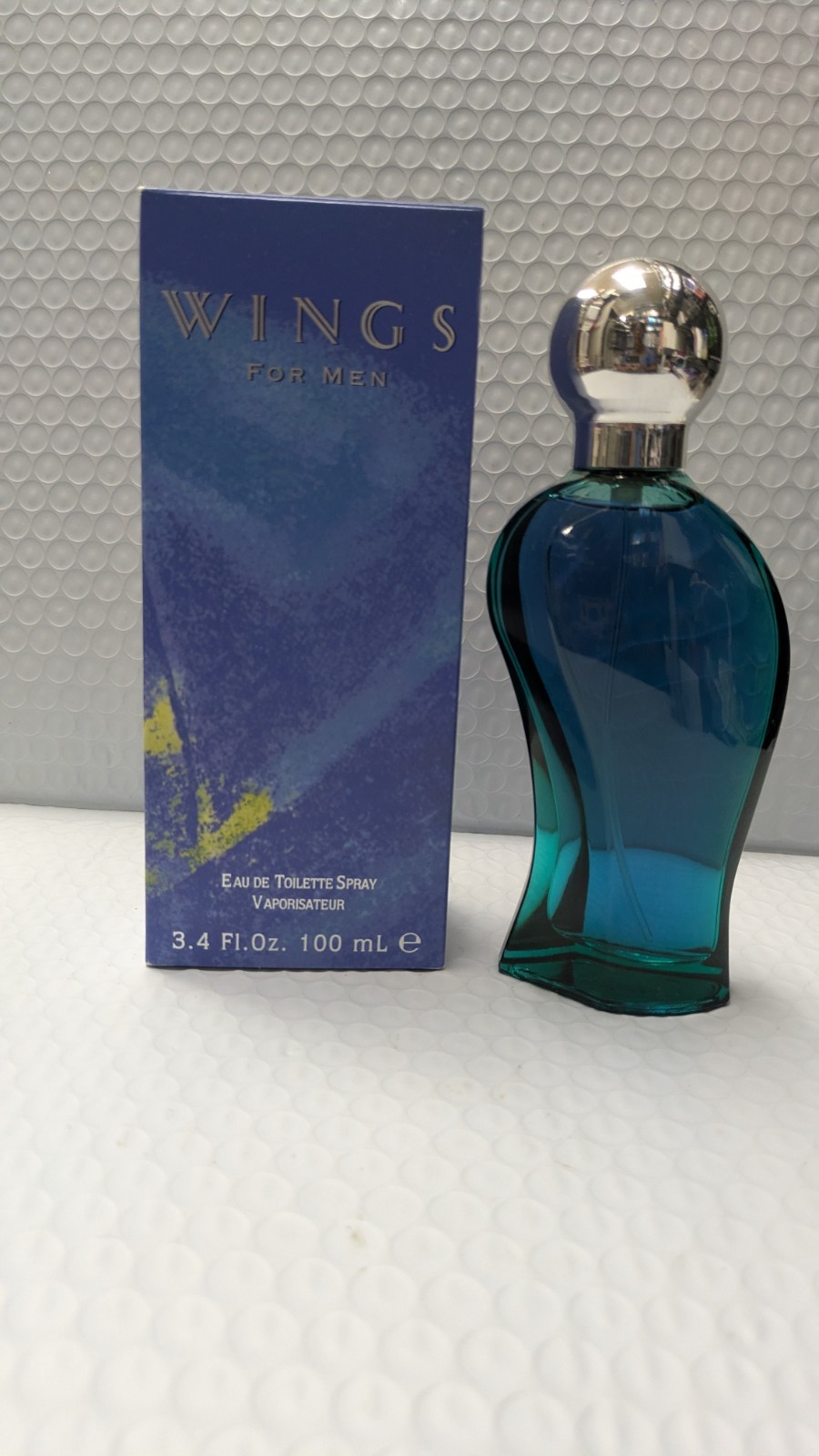 Wings for Men by Giorgio Beverly Hills 34 oz / 100 ML E D T Spray-VINTAGE