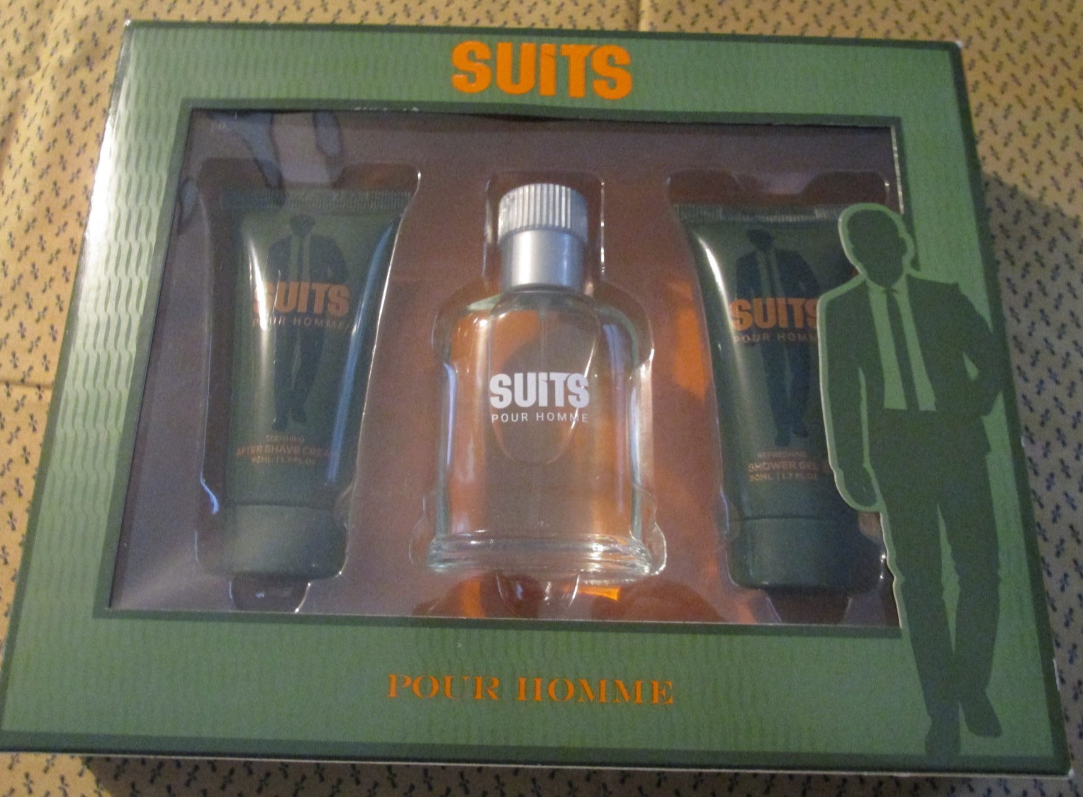 Black Suits Pour Homme EDT 1.7oz Men’s Cologne, Shower Gel, After Shave New Set