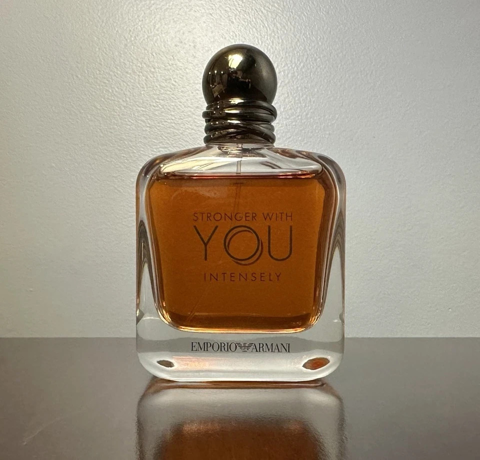Emporio Armani Stronger Eau de Parfum Spray (100ml/3.4oz) – 95% Full
