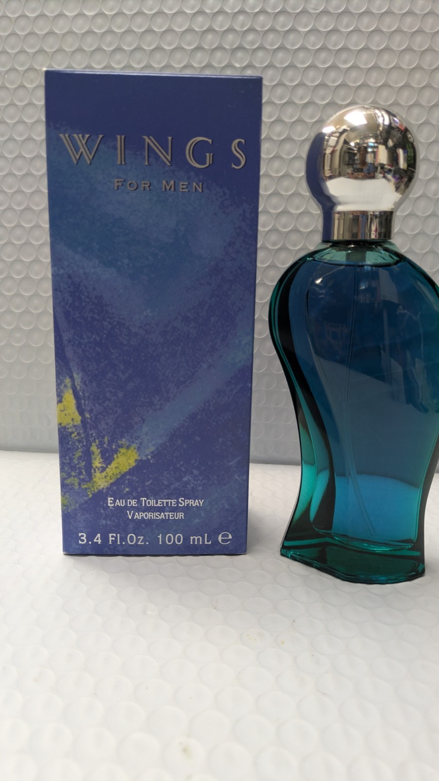 Wings for Men by Giorgio Beverly Hills 34 oz / 100 ML E D T Spray-VINTAGE