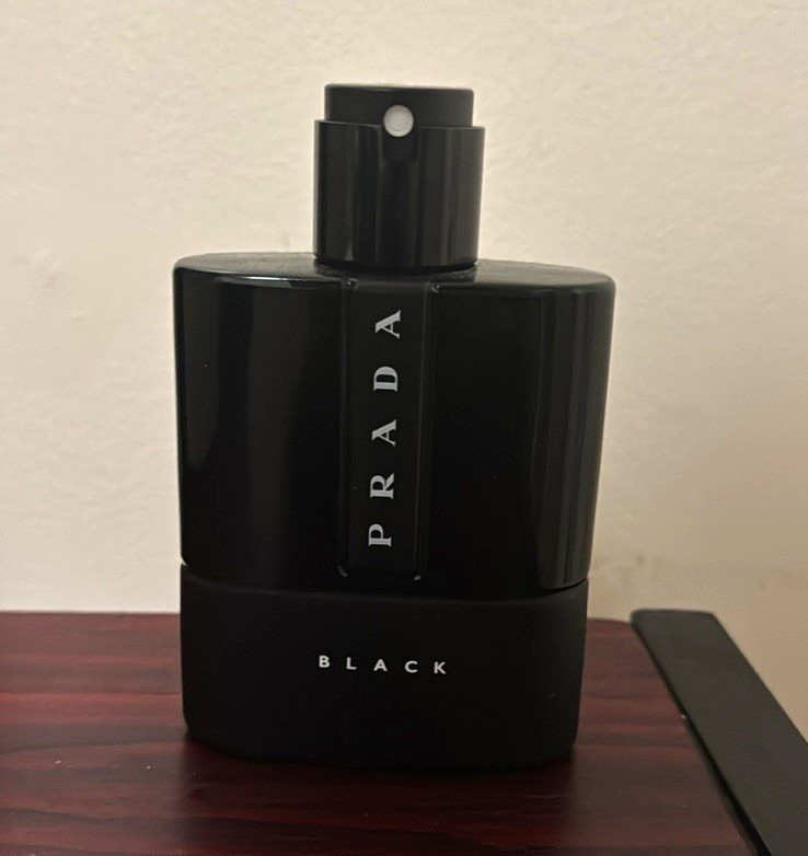 PRADA Luna Rossa Black Eau de Parfum Spray, 3.4 fl oz Regular Size