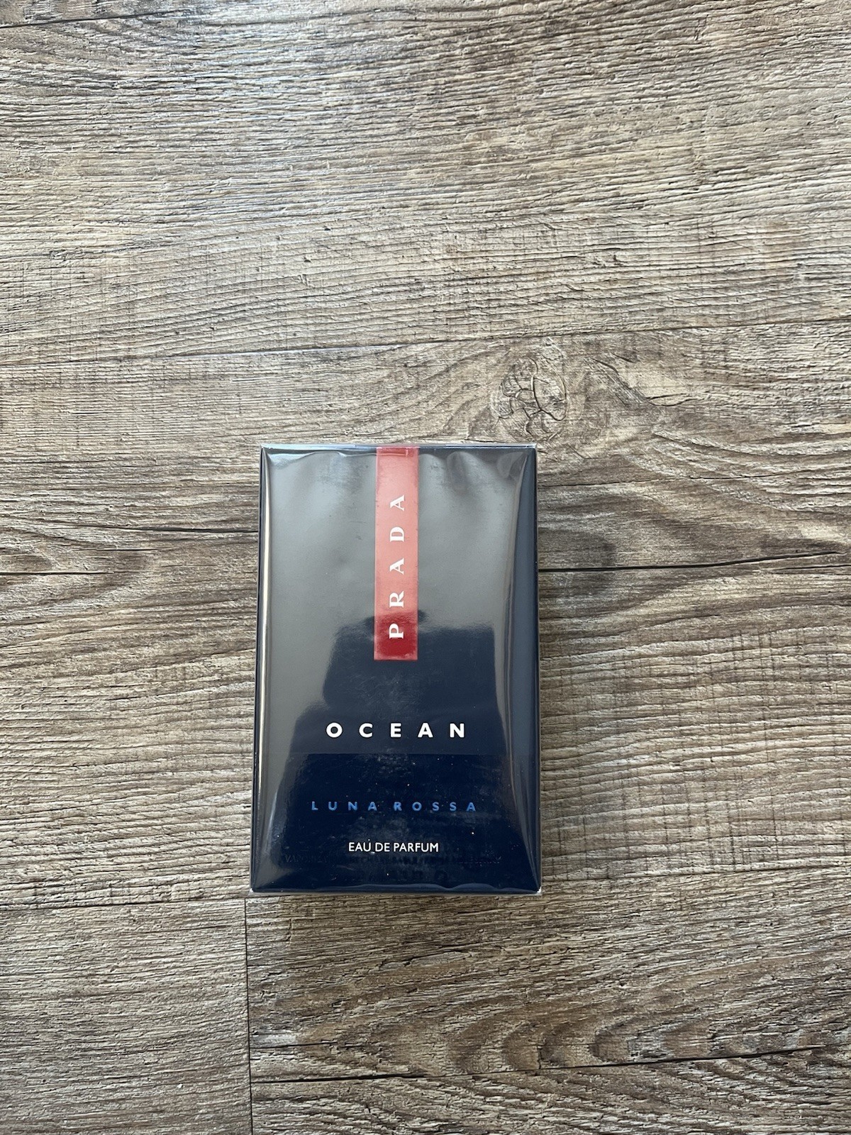 PRADA Luna Rossa Ocean Men`s Eau de Toilette Spray – 3.3 oz