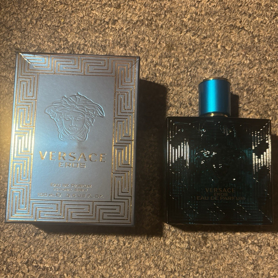 Versace Eros Fragrance Eau de Parfum Spray Regular Size 3.4 fl oz