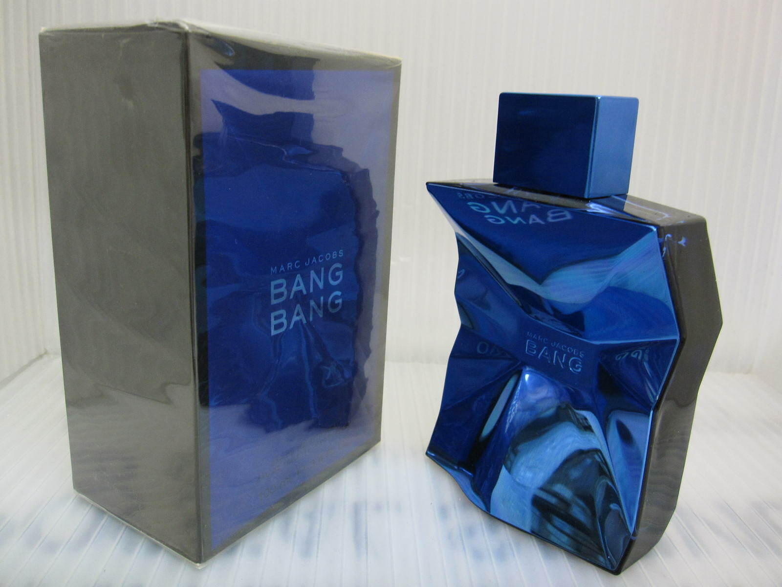 BANG BANG by MARC JACOBS 3.4 FL oz / 100 ML Eau De Toilette Spray Sealed Box