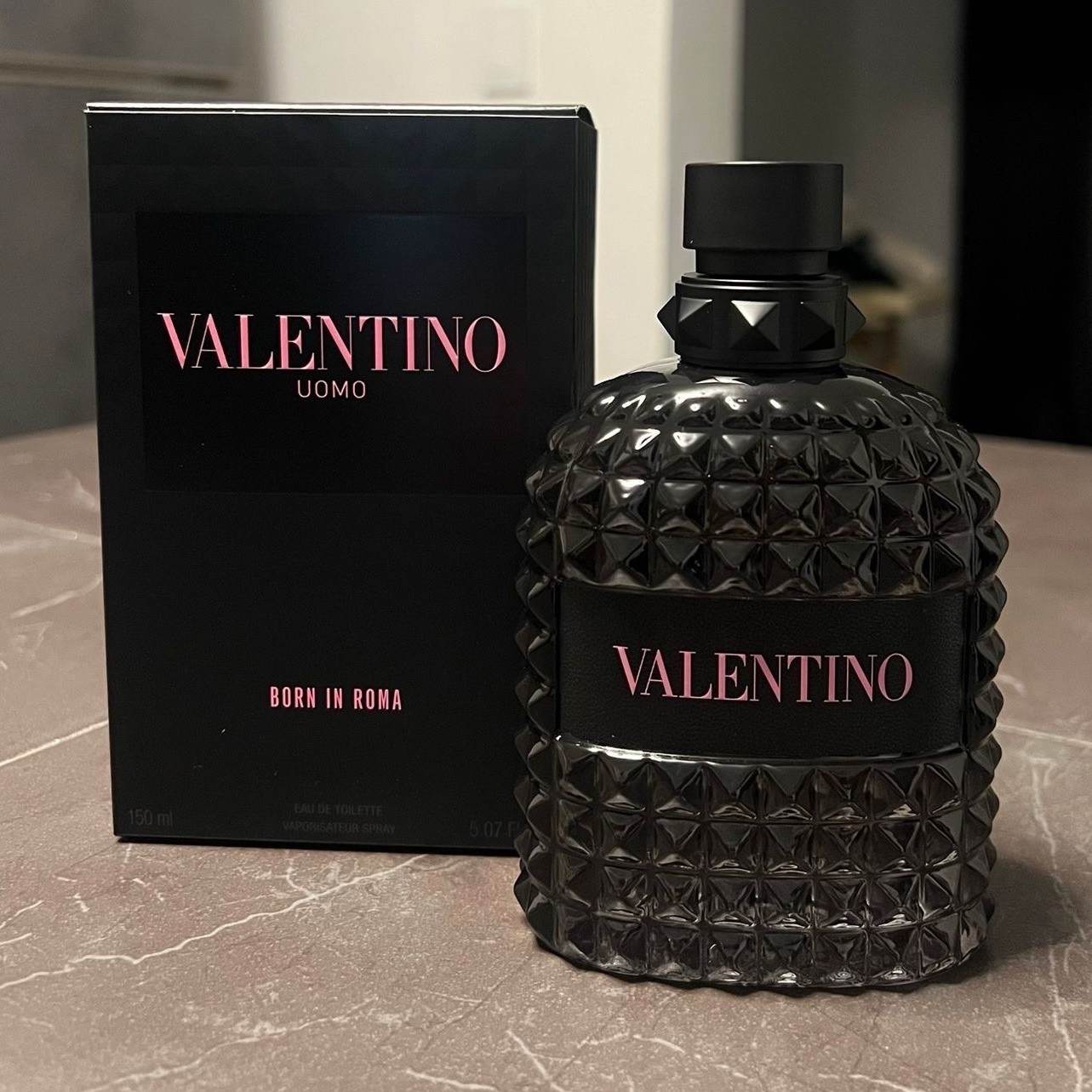 Valentino Born in Roma Eau de Toilette Spray 5.07 fl oz / 150ml Regular Size