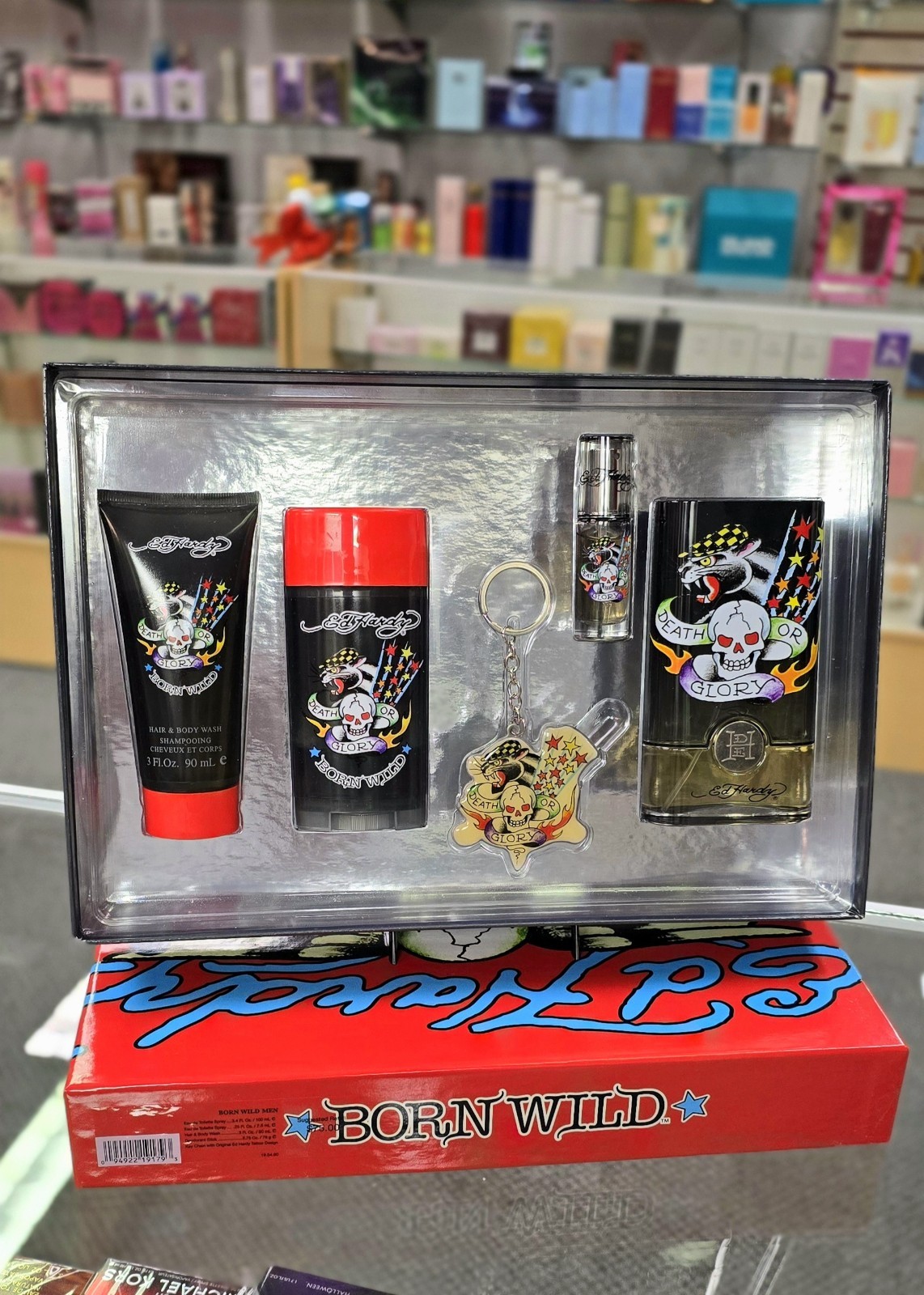 BORN & WILD by ED HARDY 5pcs Gift Set for Men’s (Discontinued ☆ Vintage)