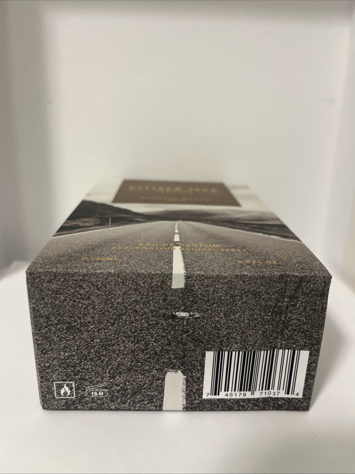 Citizen Jack Absolute by Michael Malul Eau De Parfum Spray 3.4 oz/100 ml for Men