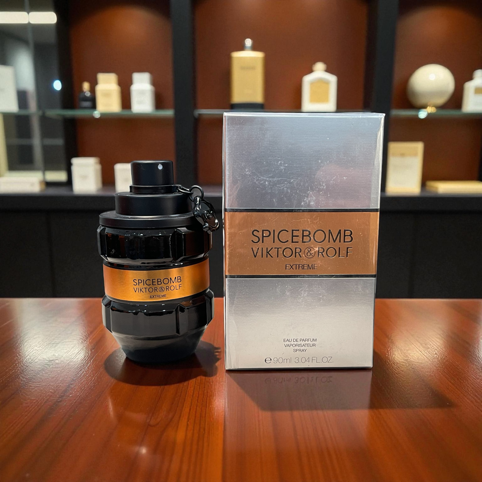 Spicebomb Extreme by Viktor & Rolf cologne for men EDP 3.04 oz New in Box